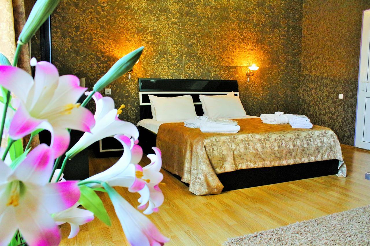 Hotel Qeroli Old Town à Tbilissi Extérieur photo
