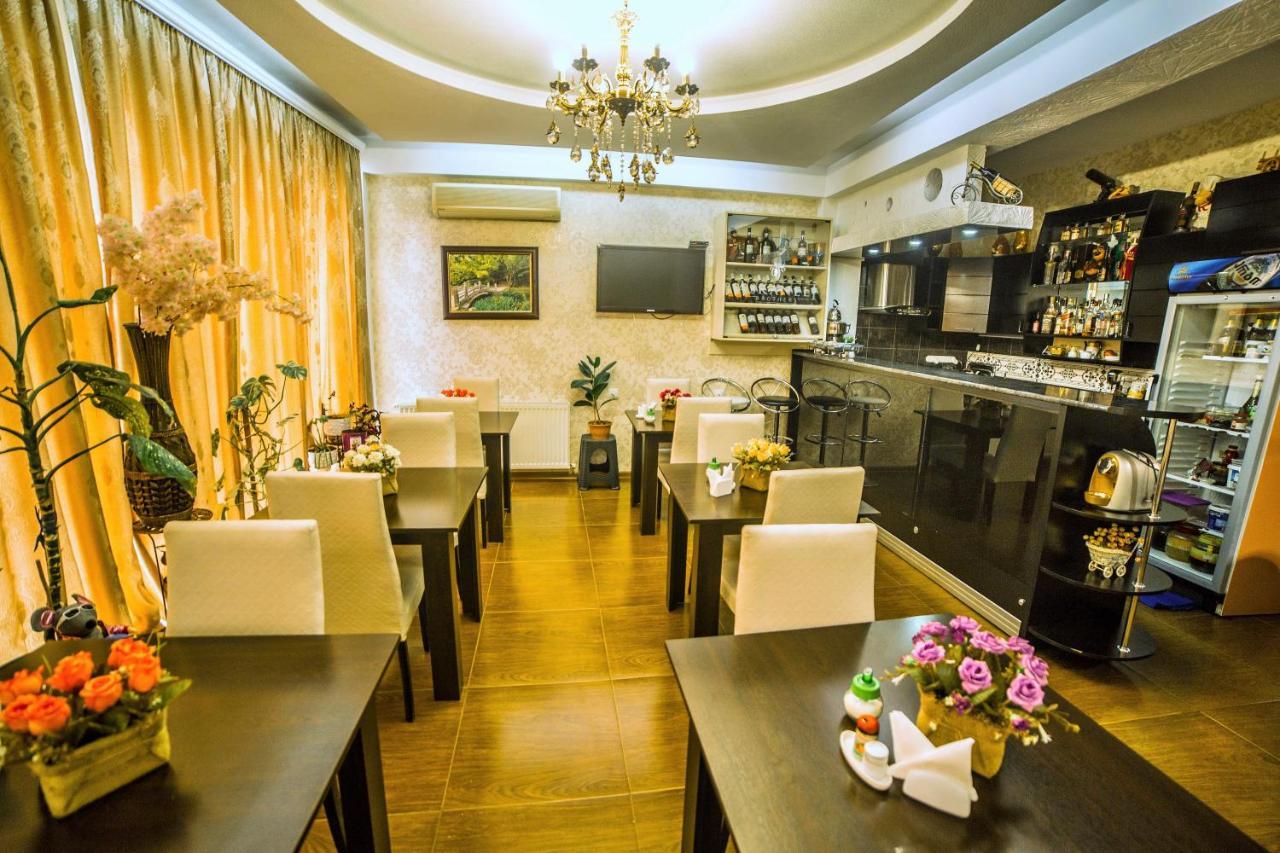 Hotel Qeroli Old Town à Tbilissi Extérieur photo
